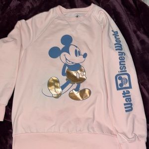 Walt Disney World crewneck sweatshirt
